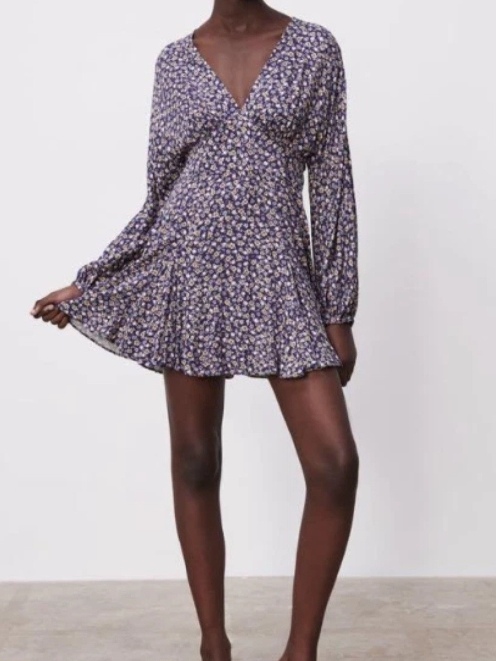 Zara Purple Floral V-Neck Long Sleeve Mini Dress